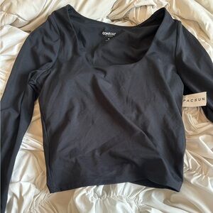 Black hollister built in padding long sleeve shirt